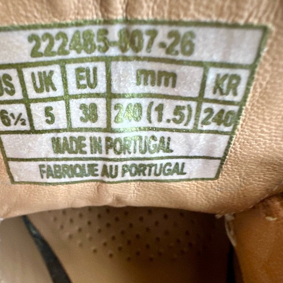 Levi Oxford Lace Up Leather Heels “
Taylor Swift Vibes” - Picture 14 of 14